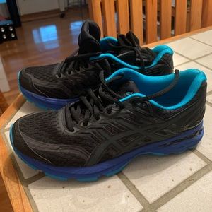 ASICS Women’s GT-2000 Running Shoe NEW